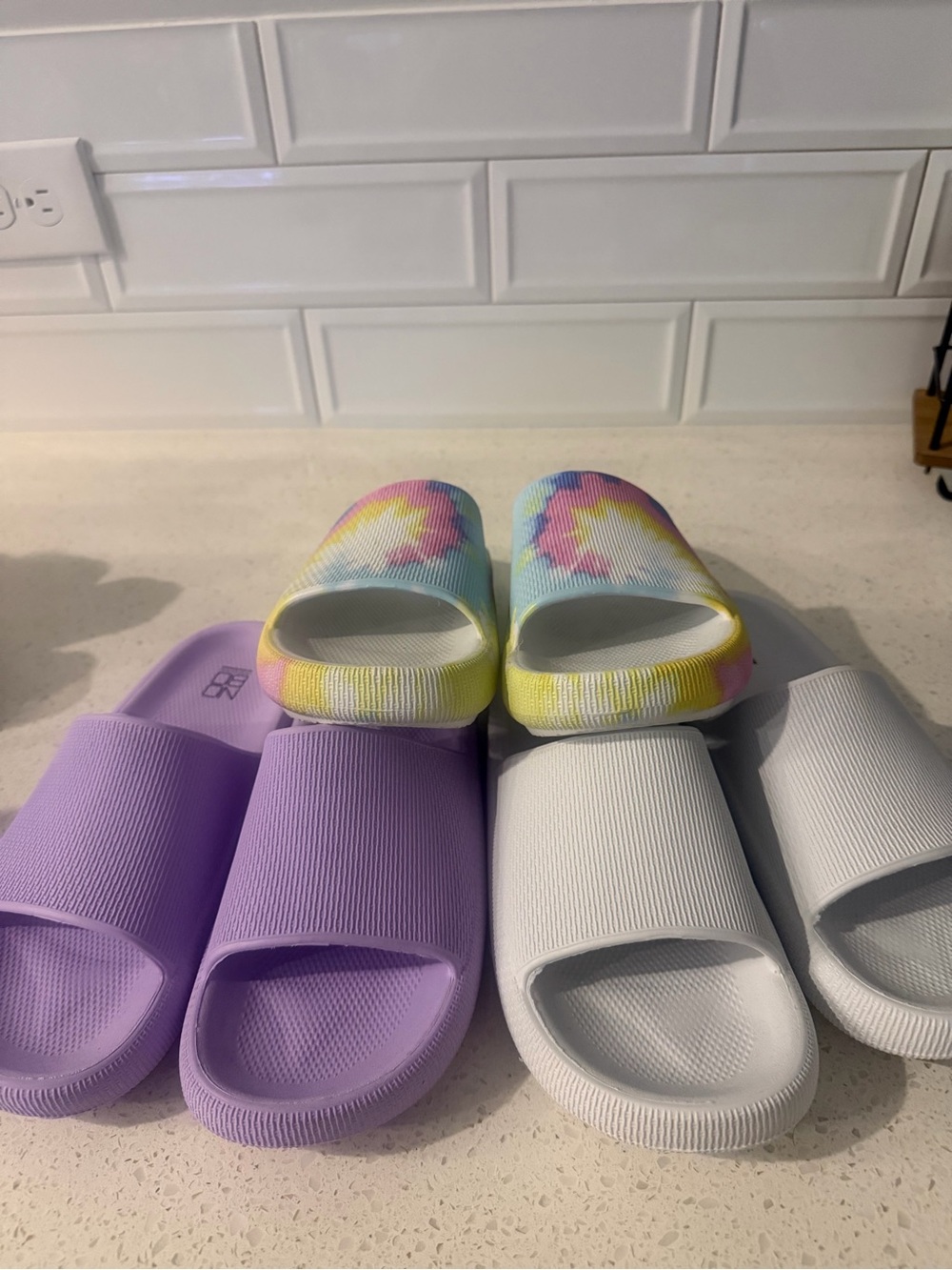 Set of 3 No Boundaries Tie-Dye, White & Lilac Slide Sandals Brand New, Size 7